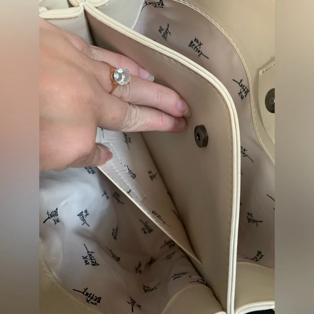 *smaller* Betsey Johnson skull embossed crossbody or satchel purse halloween - Picture 7 of 15